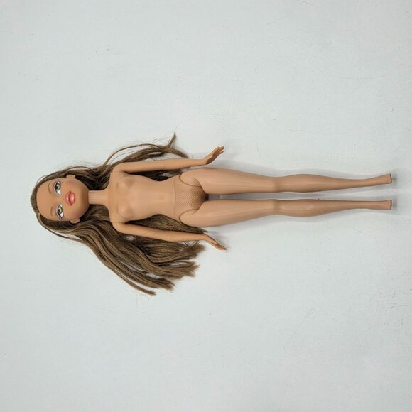 Bratz Doll Yasmin Head On Barbie Body Vintage 1999 - Picture 3 of 7